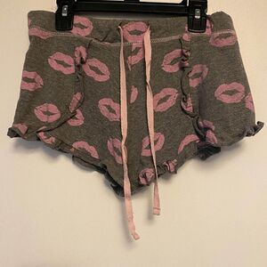 Grey/light pink kiss smooch sleep shorts Sz S